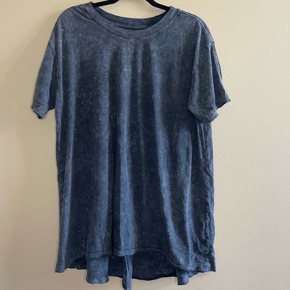 Free People Gray Acid Relaxed Fit Short Sleeve Tee with Crew Neck